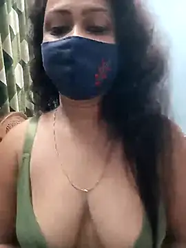 Deliciouskimi online show from October 3, 2025, 1:01 pm