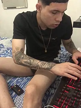 becmz online show from September 16, 2025, 4:57 am