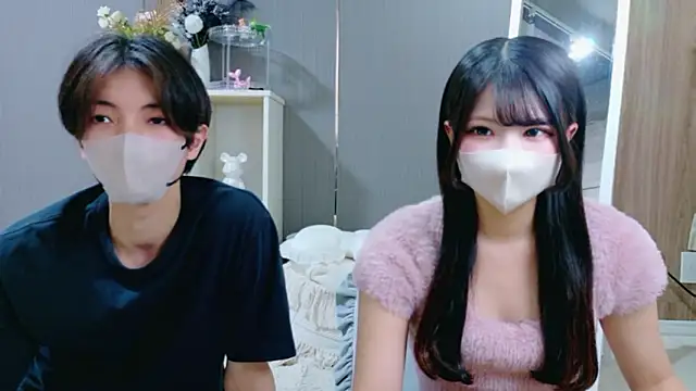 Snapshot of Ruru-shuv chatting on November 15, 2025, 8:51 am Ruru-shuv online show from November 15, 2025, 8:51 am