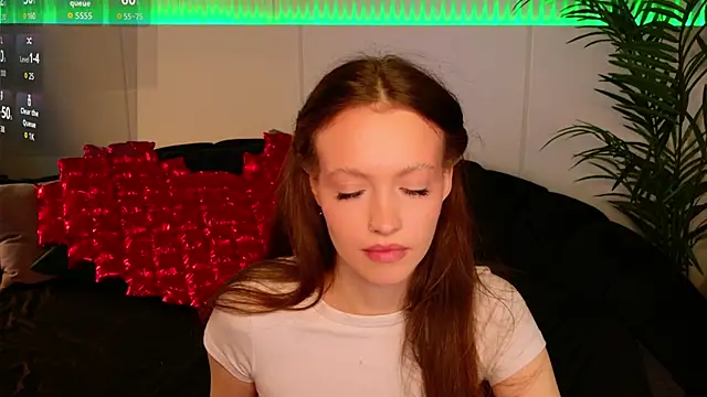 SallyPinkman online show from February 12, 2026, 9:09 am