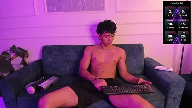 Snapshot of Jaycob_Black1 chatting on November 10, 2025, 12:21 pm Jaycob Black1 online show from November 10, 2025, 12:21 pm