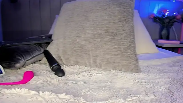 Amber Santana online show from February 1, 2026, 10:08 pm