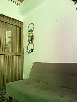 Snapshot of Nataly71 chatting on December 17, 2025, 7:30 pm Nataly71 online show from December 17, 2025, 7:30 pm