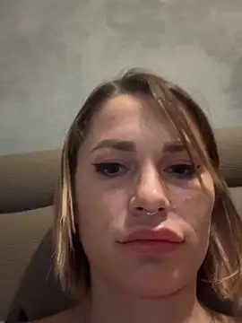 Snapshot of pussyhotdoll chatting on September 26, 2025, 12:06 am pussyhotdoll online show from September 26, 2025, 12:06 am