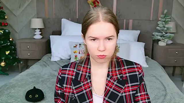 Alida Brice online show from December 23, 2025, 5:40 am