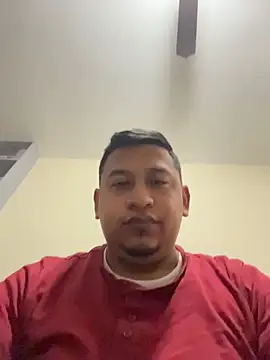 Snapshot of dannybs05 chatting on November 6, 2025, 3:49 pm dannybs05 online show from November 6, 2025, 3:49 pm