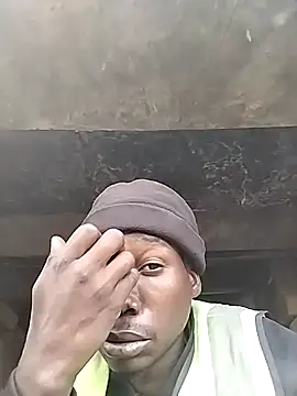 Msoon001 online show from December 15, 2025, 3:56 am