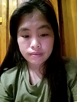 Luyen004 online show from April 25, 2026, 1:41 pm
