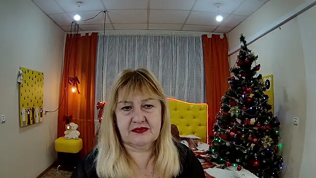 EmmaEllison online show from January 14, 2026, 7:12 am