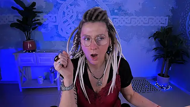 UmaSpace online show from April 26, 2026, 5:16 am