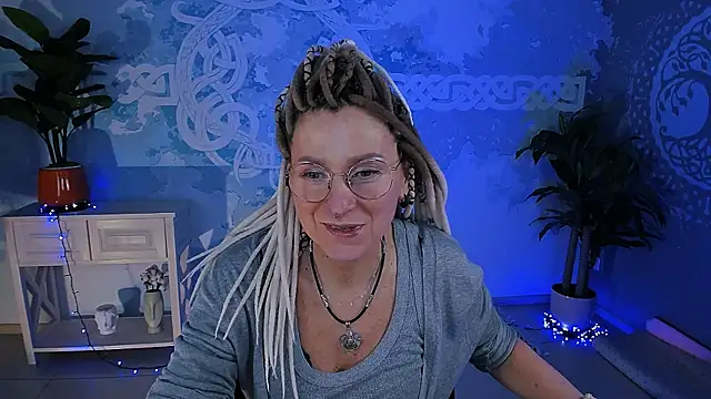 UmaSpace online show from April 20, 2026, 5:10 am