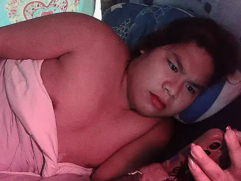 Snapshot of Huntrix2025 chatting on July 3, 2026, 11:55 pm Huntrix2025 online show from July 3, 2026, 11:55 pm