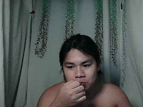 Huntrix2025 online show from December 16, 2025, 9:57 am