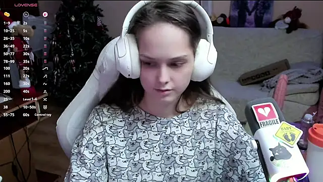 Snapshot of SharybbFace chatting on January 16, 2026, 4:00 pm SharybbFace online show from January 16, 2026, 4:00 pm