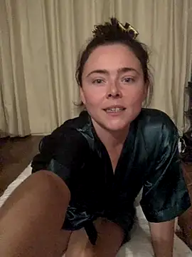 Snapshot of Mia_Winters chatting on November 8, 2025, 5:27 pm Mia Winters online show from November 8, 2025, 5:27 pm