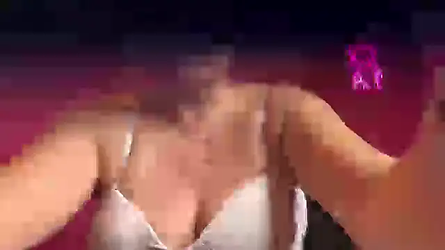 Rosabraguitas online show from September 29, 2025, 9:20 pm