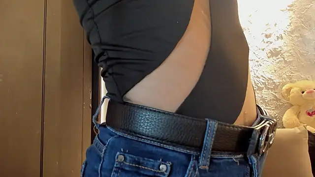 Snapshot of joselin_rouse chatting on February 11, 2026, 12:05 pm joselin rouse online show from February 11, 2026, 12:05 pm