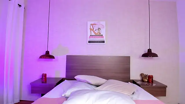 Snapshot of cloehill_ chatting on December 2, 2025, 11:45 am cloehill online show from December 2, 2025, 11:45 am