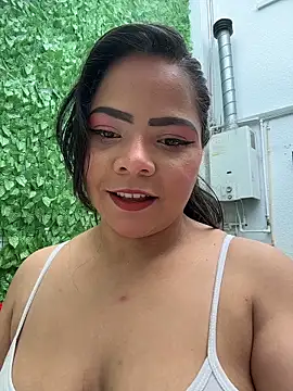 ROUSE SINCLAIR online show from October 28, 2025, 7:46 pm