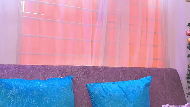 Snapshot of NyxTits chatting on December 5, 2025, 4:16 pm NyxTits online show from December 5, 2025, 4:16 pm