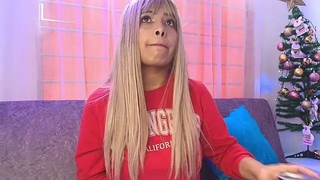 Snapshot of NyxTits chatting on December 4, 2025, 6:29 pm NyxTits online show from December 4, 2025, 6:29 pm