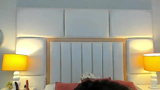 LaylaaDoll online show from January 6, 2026, 7:18 pm