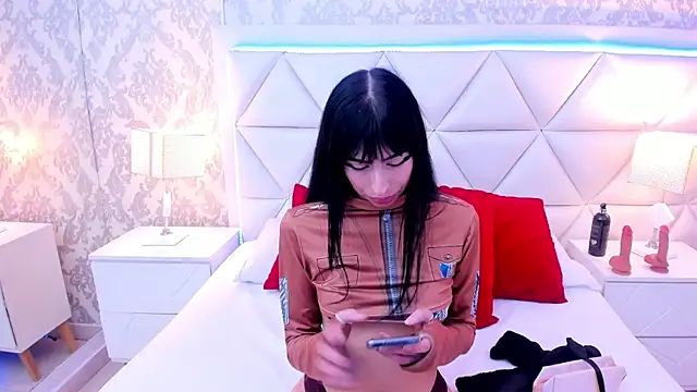 Snapshot of LaylaaDoll chatting on November 11, 2025, 5:41 pm LaylaaDoll online show from November 11, 2025, 5:41 pm