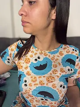 Isabella-Teen online show from January 12, 2026, 2:29 am