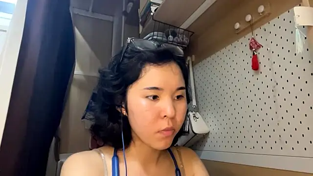 JennyCarpenter online show from May 26, 2026, 12:36 pm
