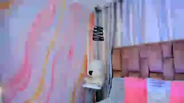 Snapshot of alix_noa chatting on November 8, 2025, 7:39 pm alix noa online show from November 8, 2025, 7:39 pm