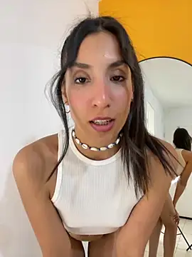 Snapshot of MaddyX__ chatting on September 20, 2025, 7:08 pm MaddyX online show from September 20, 2025, 7:08 pm