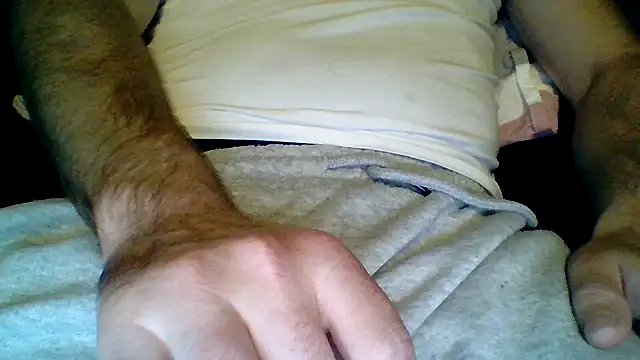 maxh08625 online show from September 29, 2025, 7:08 pm