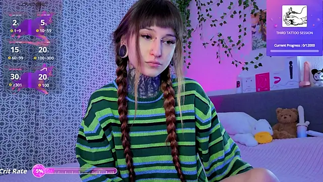 Snapshot of LilithPoison chatting on April 30, 2026, 6:15 pm LilithPoison online show from April 30, 2026, 6:15 pm