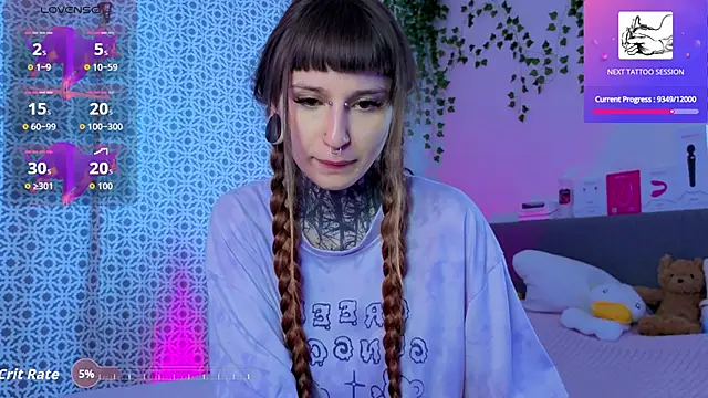 Snapshot of LilithPoison chatting on May 23, 2026, 6:07 pm LilithPoison online show from May 23, 2026, 6:07 pm