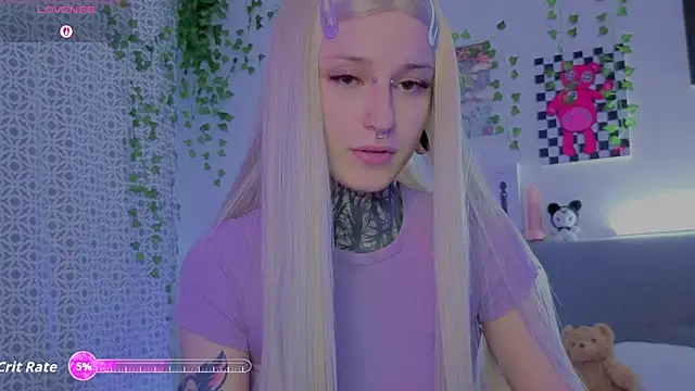 Snapshot of LilithPoison chatting on July 30, 2026, 9:14 pm LilithPoison online show from July 30, 2026, 9:14 pm