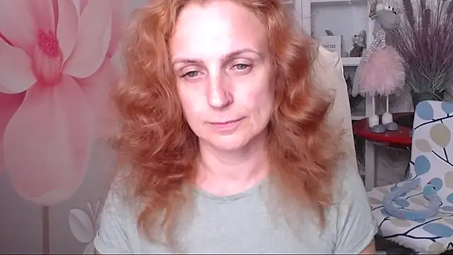 Snapshot of Venus_love1 chatting on June 12, 2026, 4:38 pm Venus love1 online show from June 12, 2026, 4:38 pm