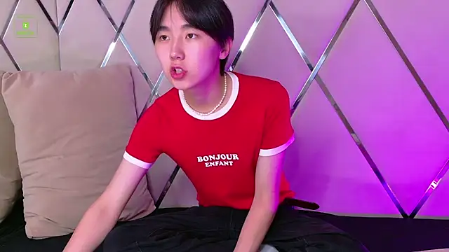 HeejinWang online show from September 23, 2025, 8:27 pm