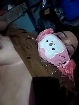 Love-890 online show from November 22, 2025, 9:35 pm