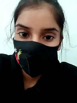 Aaisha-16 online show from November 13, 2025, 2:04 am