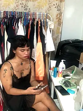 estradiolist online show from October 21, 2025, 12:26 pm