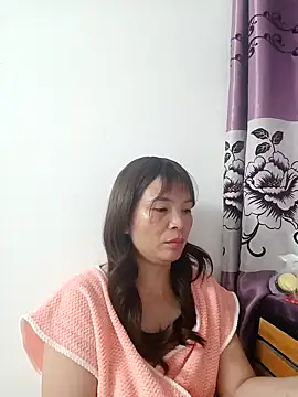 Livelulu online show from October 18, 2025, 1:13 pm