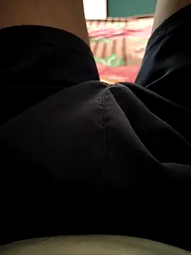 Snapshot of bold_guy_1234 chatting on October 6, 2025, 1:29 am bold guy 1234 online show from October 6, 2025, 1:29 am