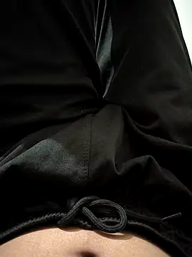 bold guy 1234 online show from March 5, 2026, 6:10 am