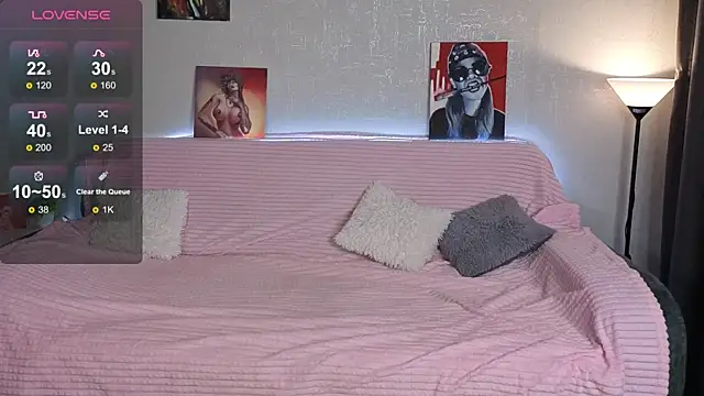 Snapshot of Gentle_Ariel chatting on December 15, 2025, 2:06 am Gentle Ariel online show from December 15, 2025, 2:06 am