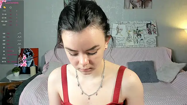 Snapshot of Gentle_Ariel chatting on November 23, 2025, 1:37 am Gentle Ariel online show from November 23, 2025, 1:37 am