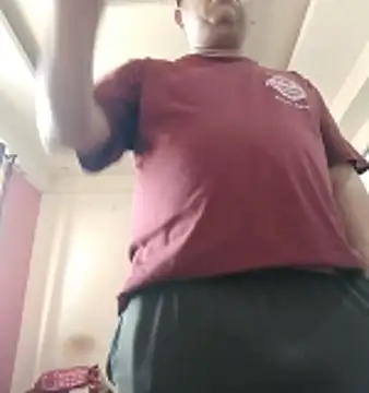 Love40777 online show from March 21, 2026, 2:35 am