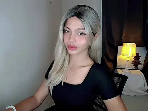  Hot rockyxxx online show from October 15, 2025, 8:44 am