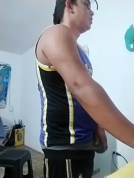 Alex man23 online show from November 18, 2025, 2:16 am