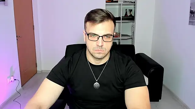 Jace Thorne online show from September 30, 2025, 6:14 pm