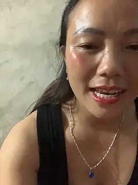 Snapshot of _losrt_cherry_ chatting on October 2, 2025, 10:51 am losrt cherry online show from October 2, 2025, 10:51 am